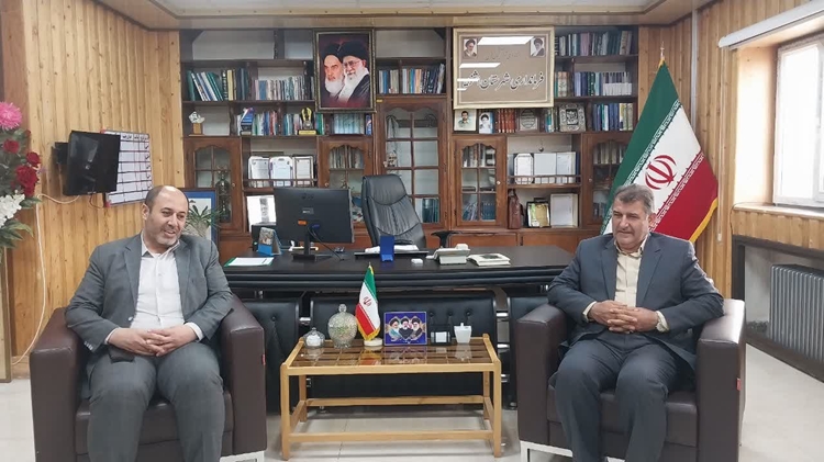 بحث و تبادل نظر در خصوص رفع مشکلات حوزه دامپزشکی در دیدار مدیر کل دامپزشکی استان با فرماندار اشنویه 